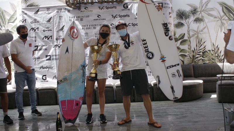 Lele Usuna Y Jose Ane Son Los Nuevos Campeones Argentinos De Surf 2020 Surf Rock Radio Adrenalina Pura