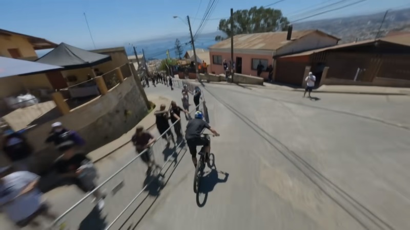 Red Bull Valparaíso Cerrbo Abajo y la mejor toma de drone del mundo