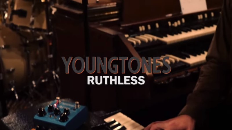Youngtones y “Ruthless” en vivo