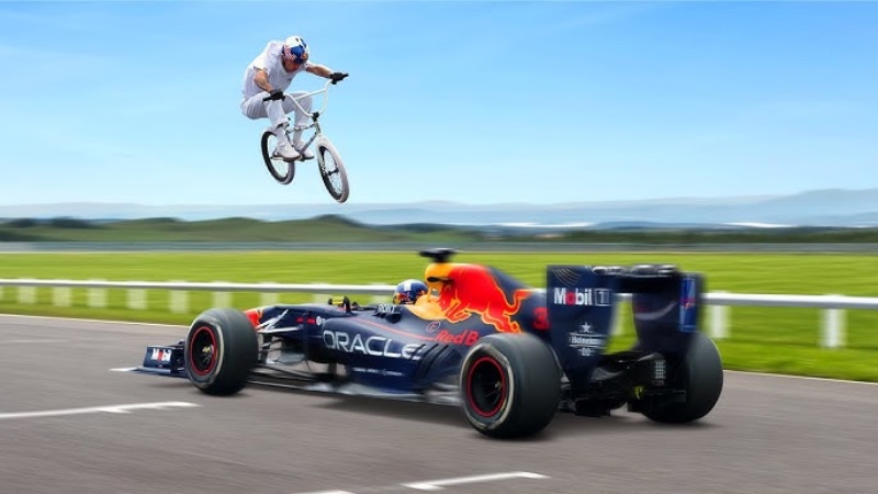 Mira a Kriss Kyle saltando sobre un F1 