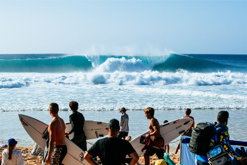 El Lexus Pipe Challenger presentado por Billabong reúne en Pipeline a los aspirantes a clasificar al Championship Tour