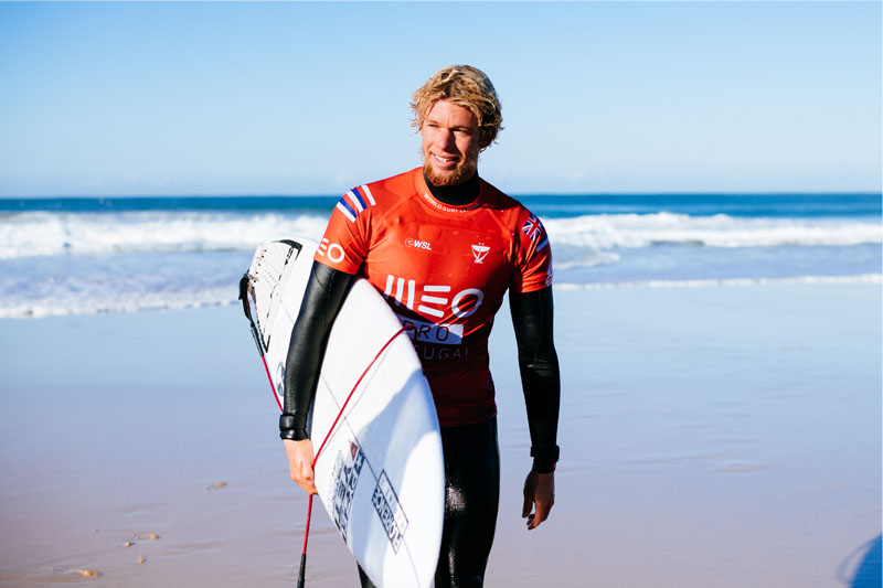 John John Florence posterga su regreso a la competencia